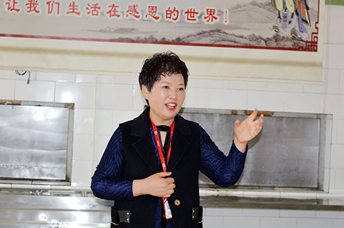 閱讀國學(xué)經(jīng)典，感悟經(jīng)典智慧