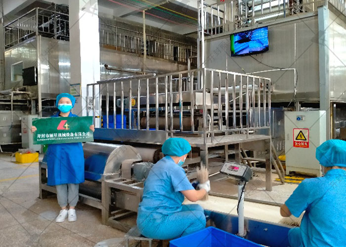 粉條機(jī)生產(chǎn)粉條時(shí)，如何保證粉條口感勁道？