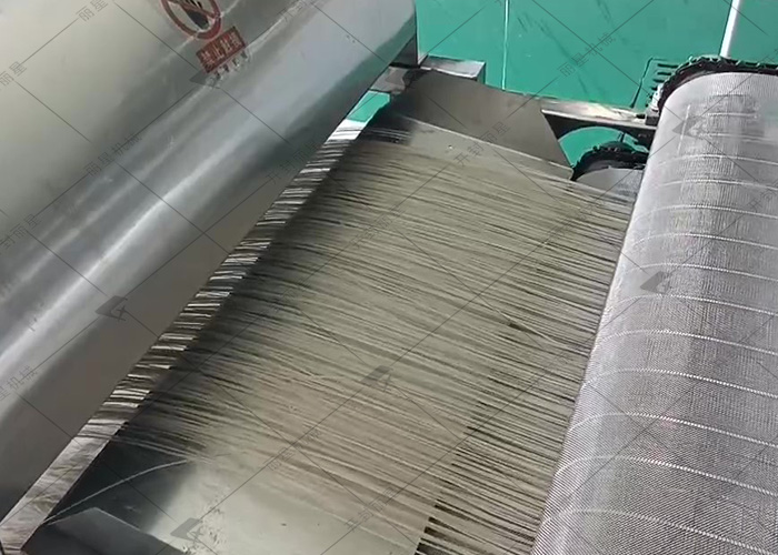 涂布鋪漿粉條機(jī)常見問題與解決辦法